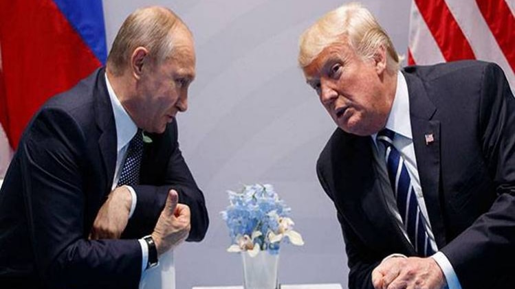 रूसी राष्ट्रपति व्लादिमिर पुतिन  और अमेरिकी राष्ट्रपति डोनाल्ड ट्रंप 