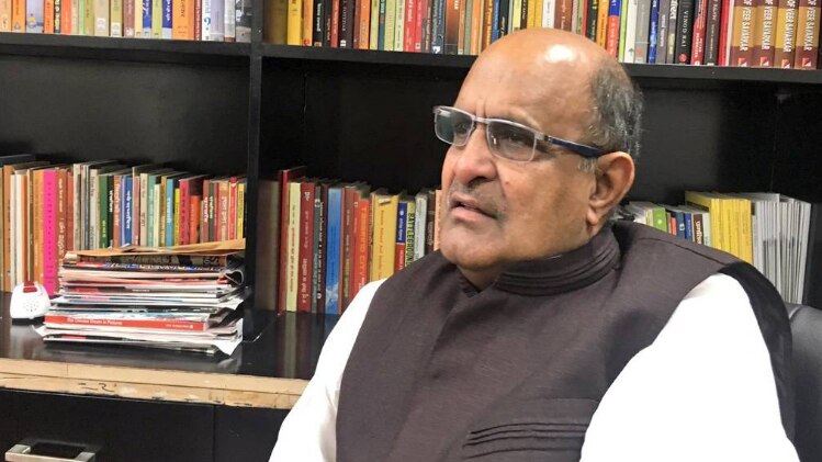 जद यू नेता केसी त्यागी 