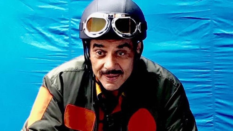 धर्मेंद्र 