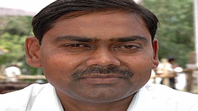 बसपा नेता और पूर्व कैबिनेट मंत्री इंद्रजीत सरोज ( फाइल फोटो)