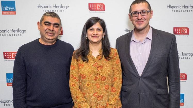 विशाल सिक्का के इस्तीफे के बाद कंपनी के शेयर्स में बड़ी गिरावट दर्ज हुई थी