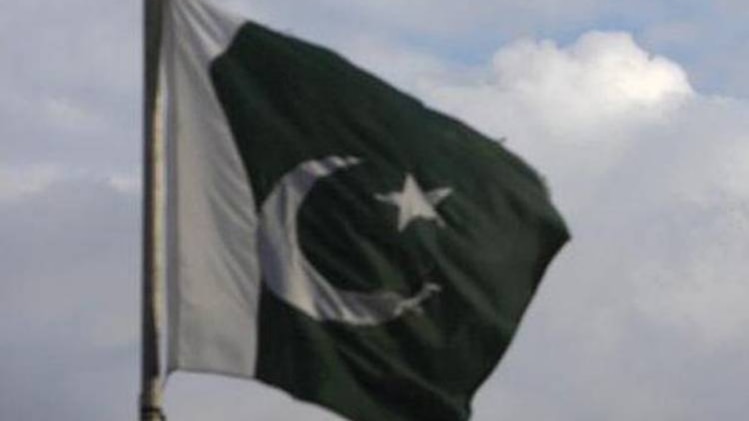 पाकिस्तान ने वाघा बॉर्डर पर फहराया भारत से ऊंचा ध्वज