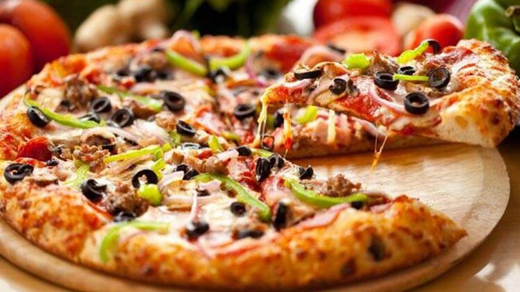 सेल्फ ड्राइविंग कारें पहुंचाएंगी पिज्जा