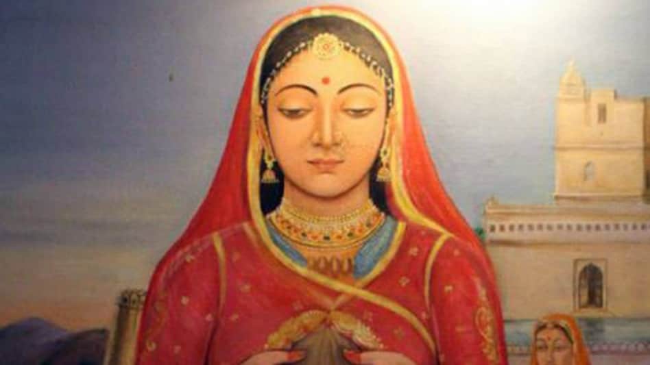 Rakshabandhan: जानिए कौन थी रानी कर्णावती, जिसने भाई की राह तकते-तकते दे दी जान - who is rani karnawati rakshabandhan maharana vikramaditya tedu - AajTak
