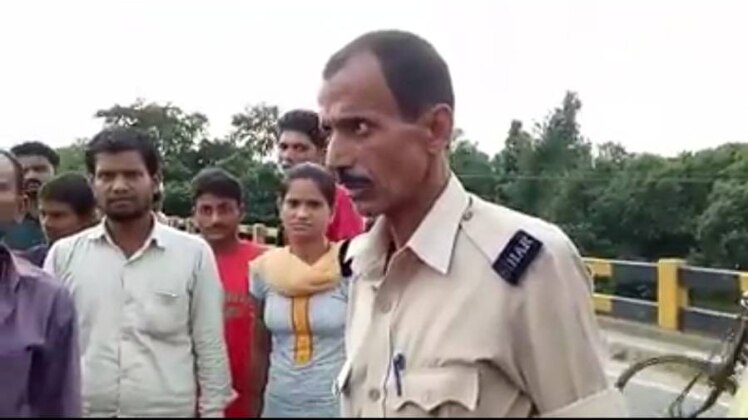 वीडियो वायरल होने पर सिपाही की करतूत का खुलासा हुआ