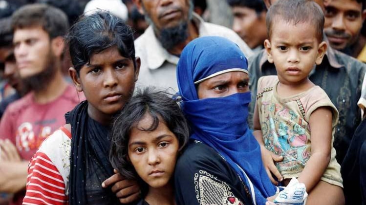 रोहिंग्या मुसलमानों को लेकर मानवाधिकार आयोग से SC तक छिड़ी बहस