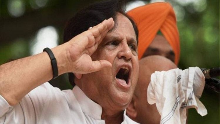 कांग्रेस सांसद अहमद पटेल 