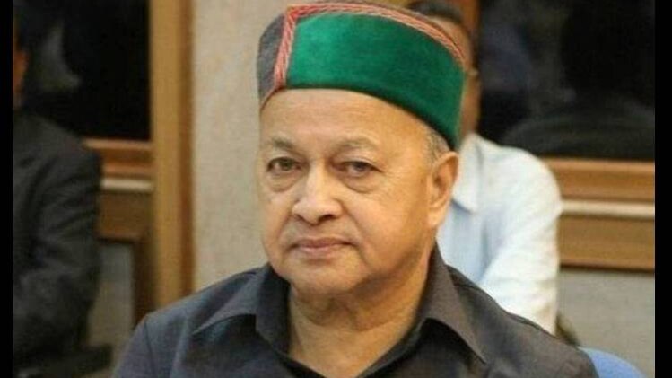 हिमाचल के मुख्यमंत्री वीरभद्र