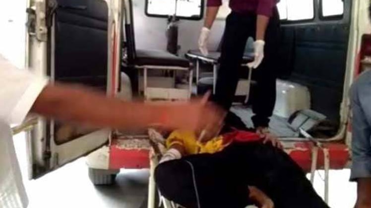 युवती पर हमला