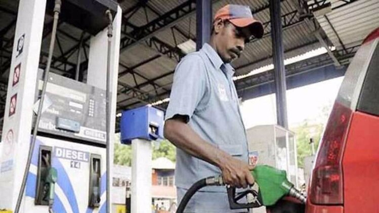 पेट्रोलः महंगे तेल पर बहस