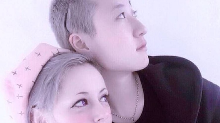 जैकी चेन की बेटी ने ये फोटो इंस्टा अकाउंट पर शेयर किया है. 