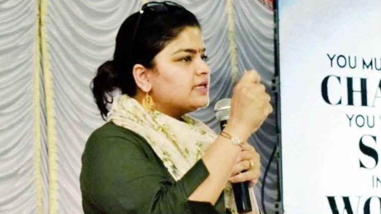 बीजेपी की सांसद हैं पूनम महाजन 