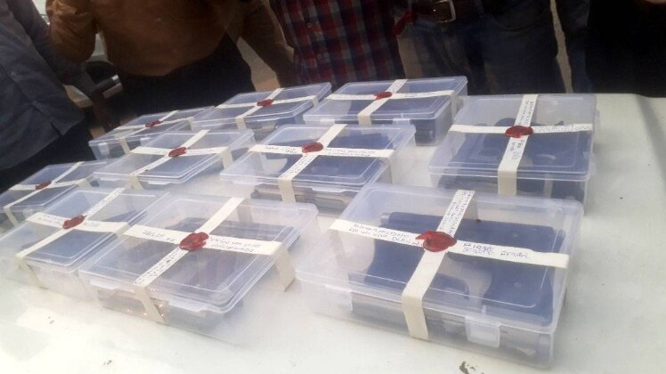 पुलिस पकड़े गए सभी आरोपियों से पूछताछ कर रही है