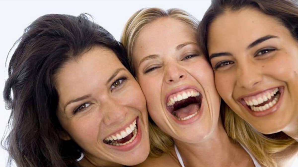 आपके जीवन में हँसने के स्वास्थ्य लाभ क्या हैं? आपके जीवन में हँसने के स्वास्थ्य लाभ क्या हैं?
