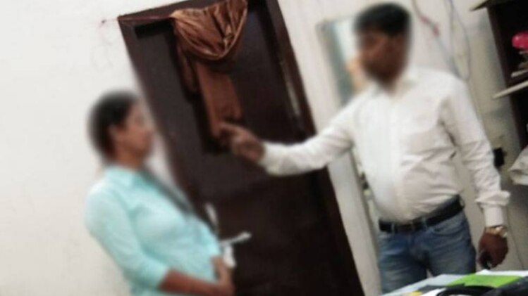 पति को धोखा देकर प्रेमी के साथ भागी थी महिला