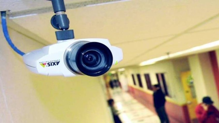 सीसीटीवी कैमरा 