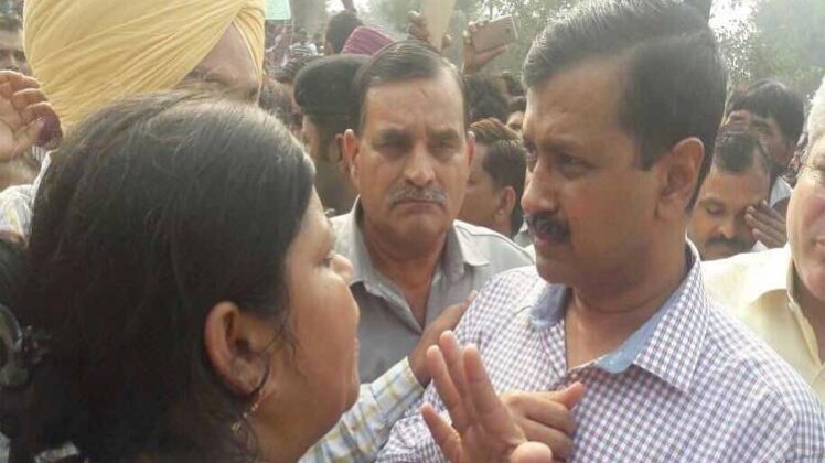 कठपुतली कॉलोनी पहुंचे केजरीवाल