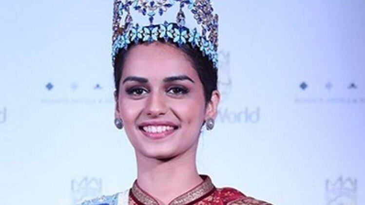 मानुषी छिल्लर 