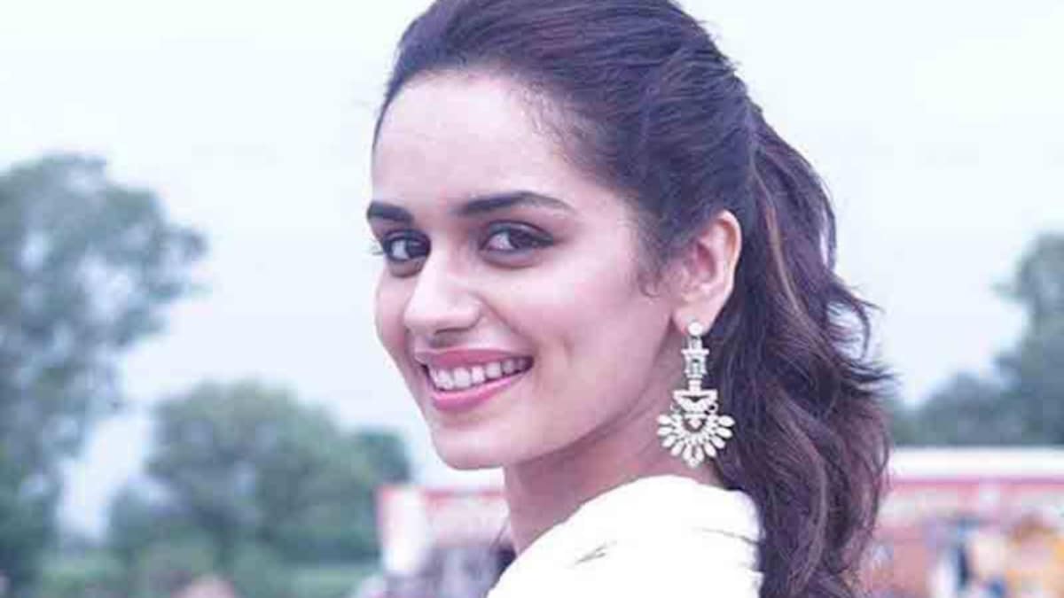 बॉलीवुड में नहीं, इस पेशे में करियर बनाएंगी मिस वर्ल्ड मानुषी छिल्लर - miss world manushi chhillar media conversation in mumbai tmov - AajTak