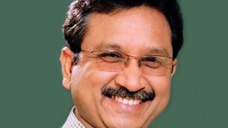 मध्य प्रदेश के स्कूली शिक्षा मंत्री विजय शाह