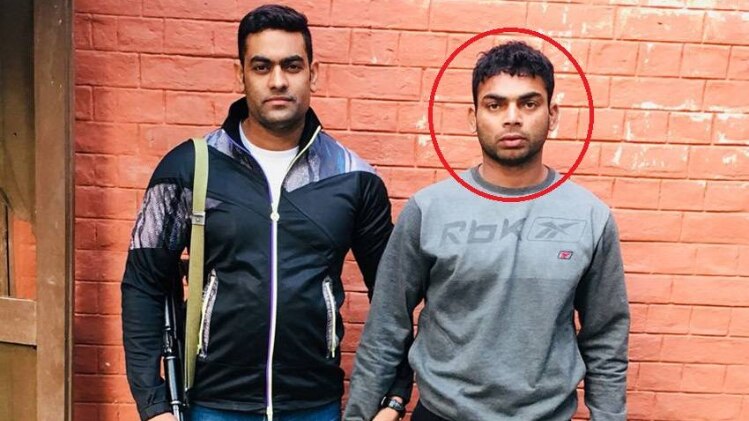 पुलिस ने आरोपी छात्र को गिरफ्तार कर लिया है