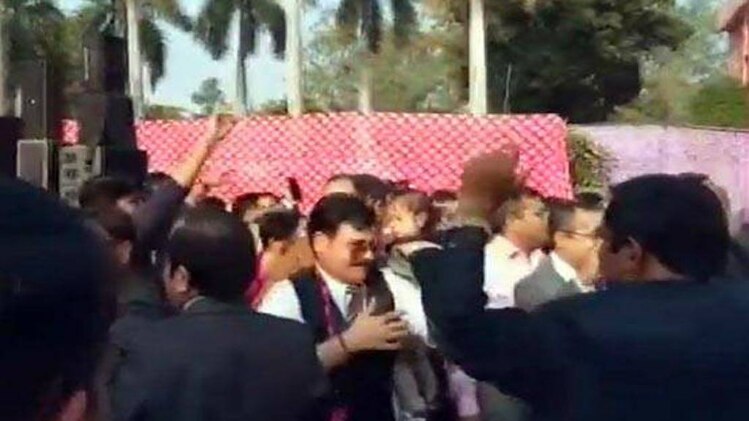 प्रतीकात्मक तस्वीर