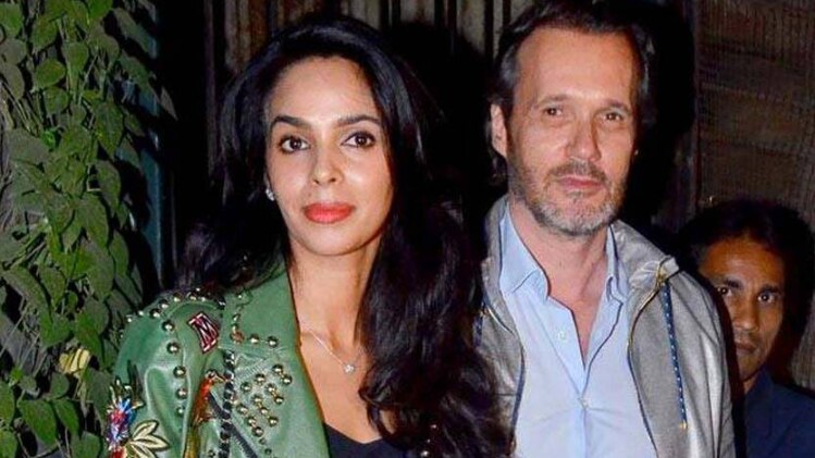  मल्ल‍िका शेरावत अपने बॉयफ्रेंड के साथ