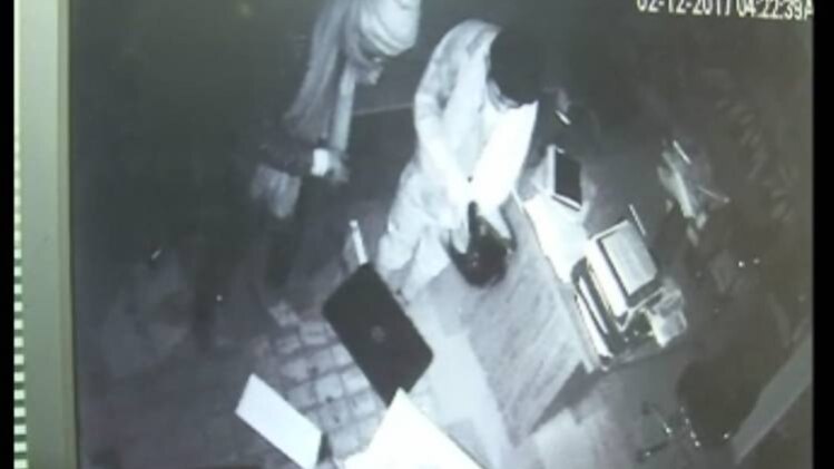 सीसीटीवी में कैद हुई चोरी की वारदात