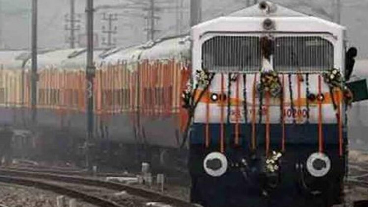 रेलवे ने तय कर दी है सुरक्षाकर्मियों की सीट 