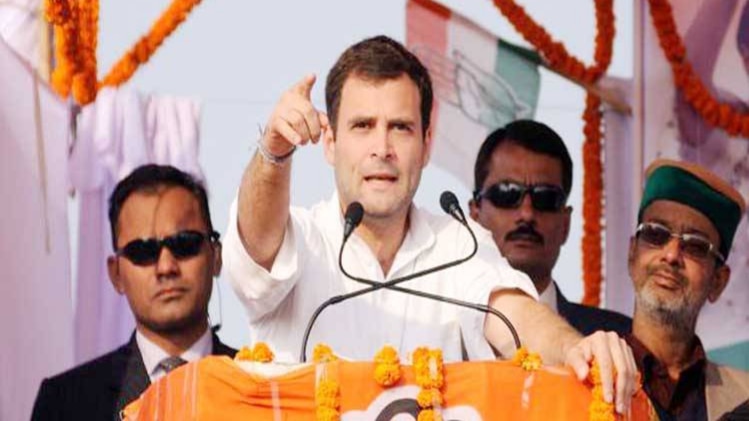 गुजरात में चुनाव प्रचार के दौरान कांग्रेस उपाध्यक्ष राहुल गांधी 