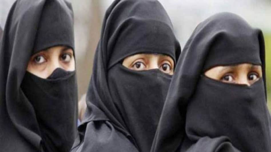 तीन तलाक पर होगी तीन साल की सजा, मोदी सरकार बनाएगी सख्त कानून - instant triple talaq modi government triple talaq winter session - AajTak