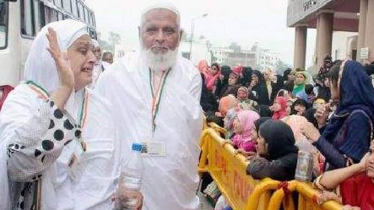 हज यात्रा के लिए कैसे तय होता है हर देश का कोटा, जानिए ऐसी कई खास बातें - haj subsidy muslims minority narendra modi india saudi arab - AajTak