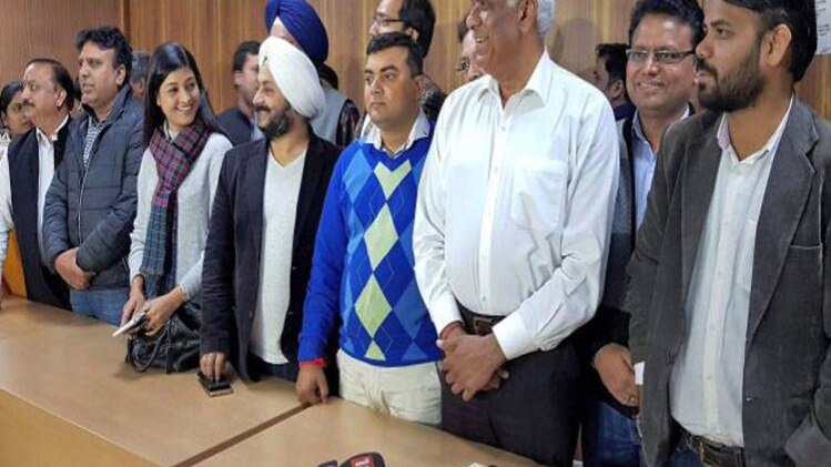 आप के वो 20 विधायक जिनकी सदस्यता रद्द हो गई