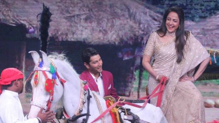 हेमा मालिनी 