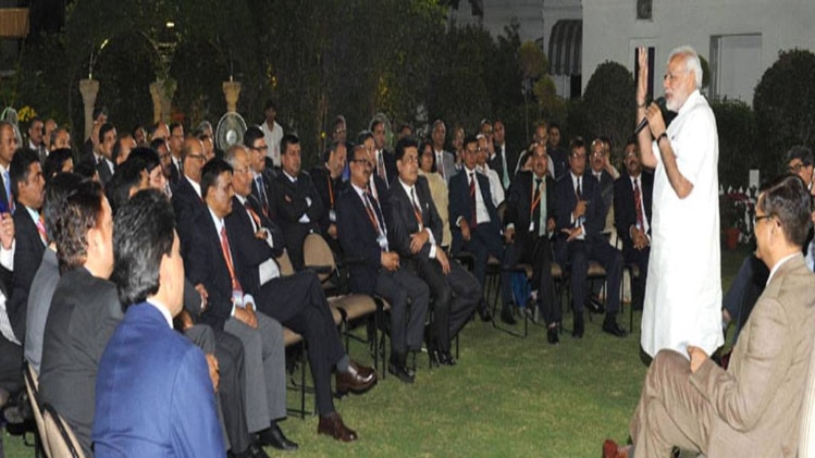 प्रशासनिक सेवा में जाने के योग