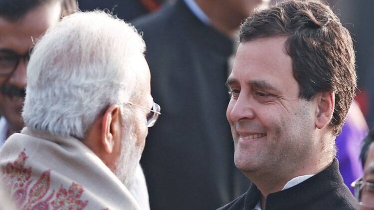 PM मोदी से मिलते हुए राहुल गांधी