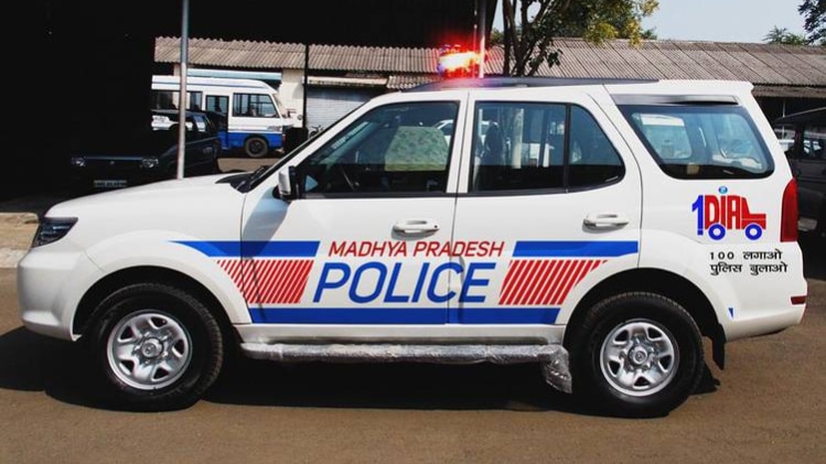 जाते-जाते पुलिस की वर्दी लौटा गए बदमाश