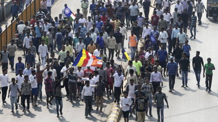 मुंबई हिंसा की तस्वीर (फाइल)