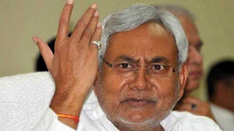 नीतीश कुमार 