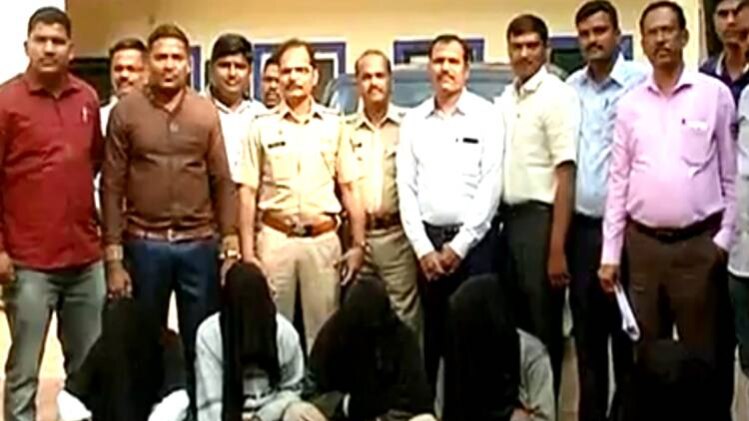 चोरों ने स्कॉर्पियों में लगा रखी थी मशीन