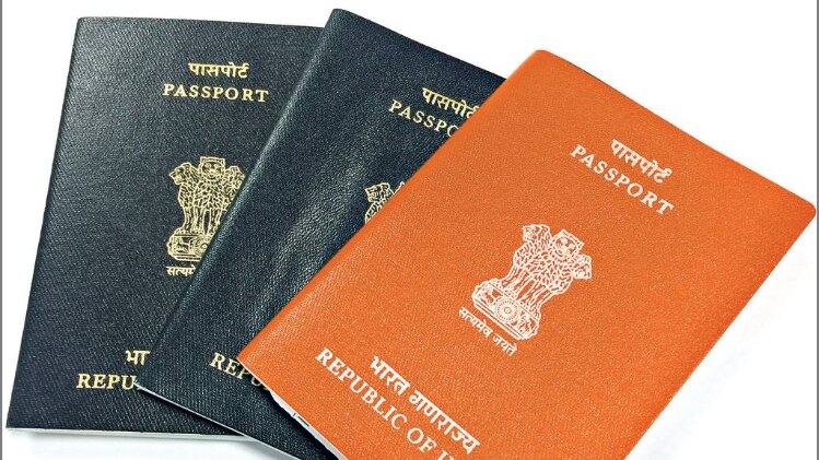 रंग को लेकर अंदेशा दसवीं से कम पढ़े लोगों के लिए नारंगी पासपोर्ट देने की सरकार की योजना