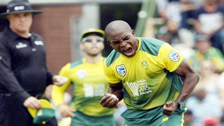 अफ्रीकी गेंदबाज जूनियर डाला