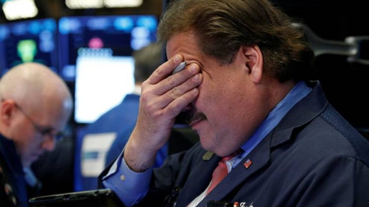 डाउ जोन्स में 6 साल की सबसे बड़ी गिरावट 