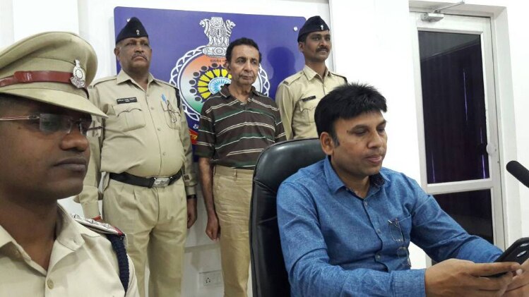 पुलिस अब पृथ्वीपाल सिंह से पूछताछ कर रही है
