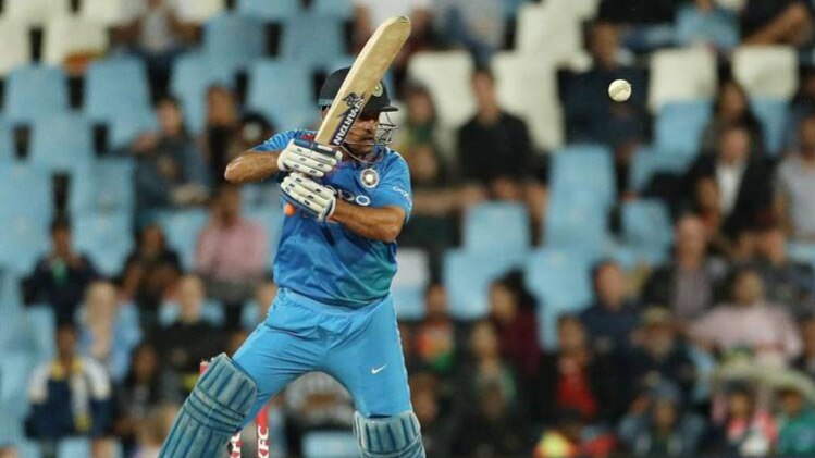 दूसरे टी-20 में एम एस धोनी ( Photo - BCCI)