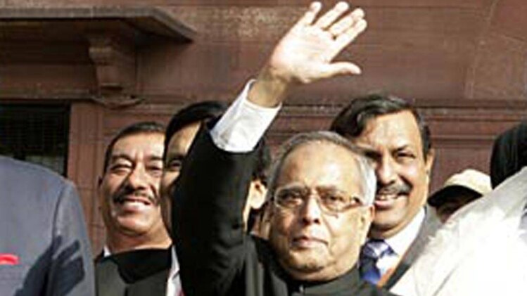 प्रणव मुखर्जी (फाइल फोटो)