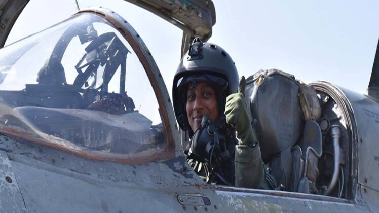 फ्लाइंग ऑफिसर भावना कंठ