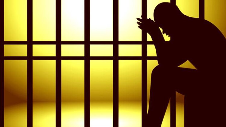 बंगलुरु में पहली कक्षा के छात्र के प्राइवेट पार्ट के साथ छेड़छाड़