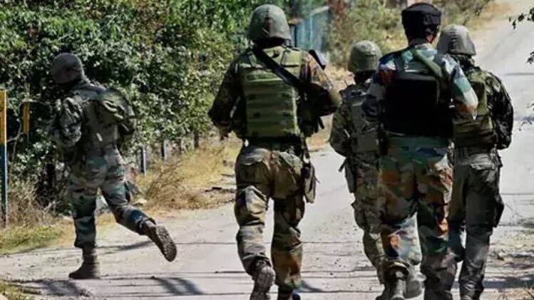 कश्मीर में सेना (फाइल फोटो)