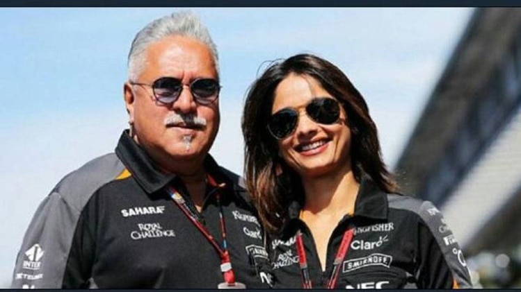 विजय माल्या और पिंकी लालवानी 